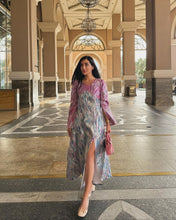 Load image into Gallery viewer, Metallica (Pink)