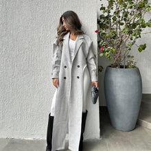 Load image into Gallery viewer, Uneven Coat (gray)