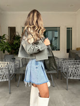 Load image into Gallery viewer, Double Layer Blazer (Olive Green)