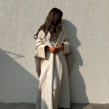 Load image into Gallery viewer, Reversible Bisht (white)