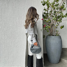 Load image into Gallery viewer, Uneven Coat (gray)