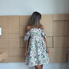 Load image into Gallery viewer, Bloom (pink ikat)