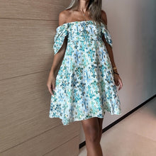 Load image into Gallery viewer, Bloom (green ikat)