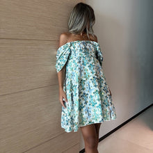 Load image into Gallery viewer, Bloom (green ikat)