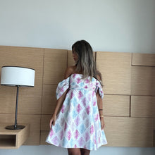 Load image into Gallery viewer, Bloom (leaves pink)