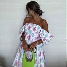 Load image into Gallery viewer, Bloom (leaves pink)