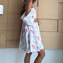 Load image into Gallery viewer, Bloom (leaves pink)