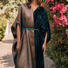 Load image into Gallery viewer, Half Velvet (Green)/half Metallic (Gold)