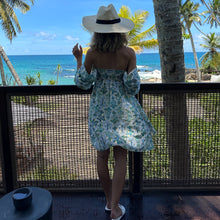 Load image into Gallery viewer, Bloom (green ikat)