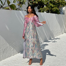 Load image into Gallery viewer, Metallica (Pink)