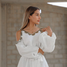 Load image into Gallery viewer, Sequin open shoulder (White)
