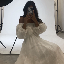 Load image into Gallery viewer, Another day (white)