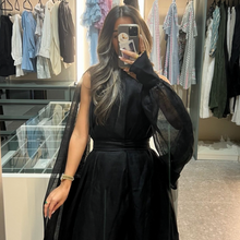 Load image into Gallery viewer, Athena (Black)