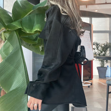 Load image into Gallery viewer, Front Slit Wool Shirt (Black)