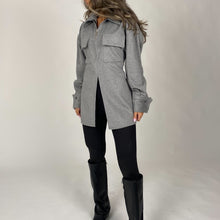 Load image into Gallery viewer, Front Slit Wool Shirt (Gray)